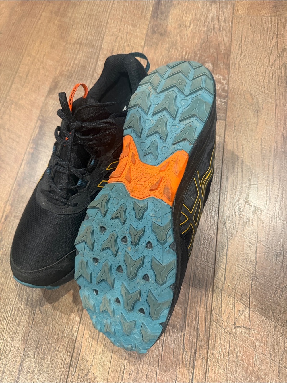 ASICS Black Athletic Trail Shoes with Yellow and Orange Accents Gel-venture - Picture 2 of 4